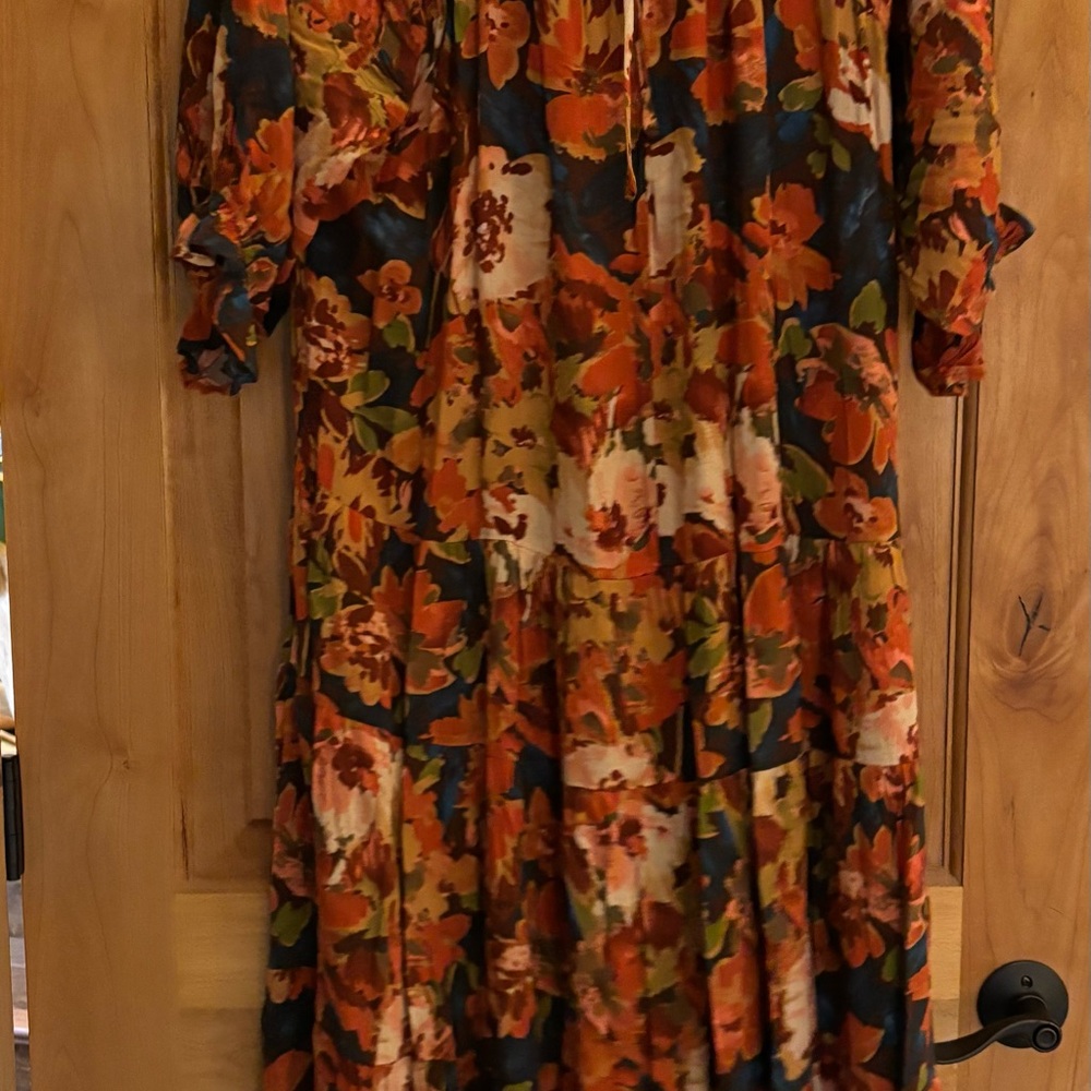 Easel Autumn Floral Long Sleeve Dress